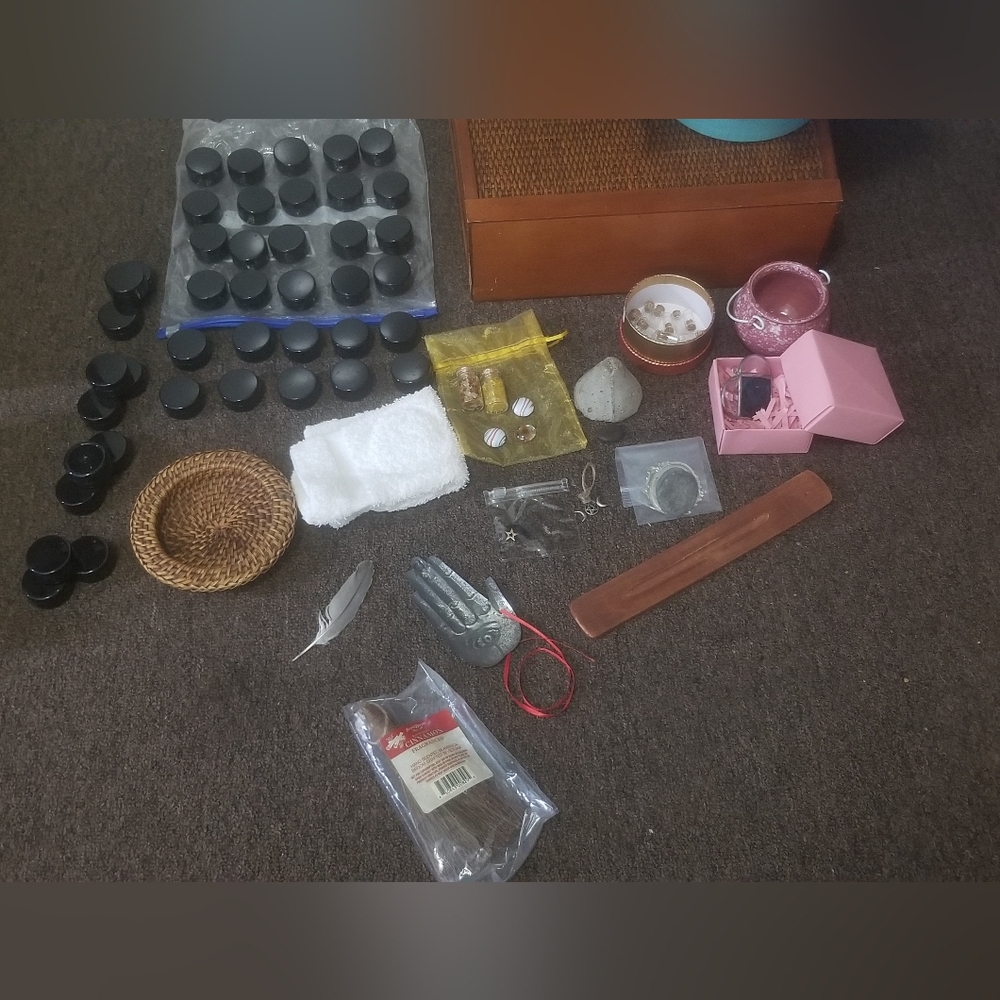 Esoteric/altar items!